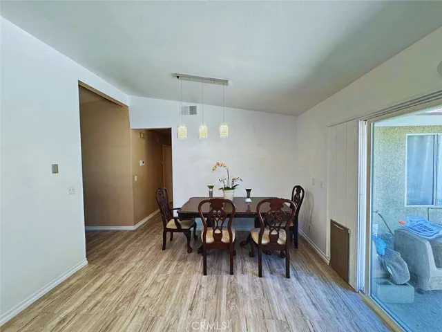 $815,000 | 24389 La Glorita Circle, Newhall, CA 91321