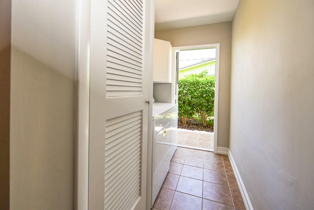2218 Northeast 31st Street Lighthouse Point, FL 33064 - Photo 10 of 37 Photo 11