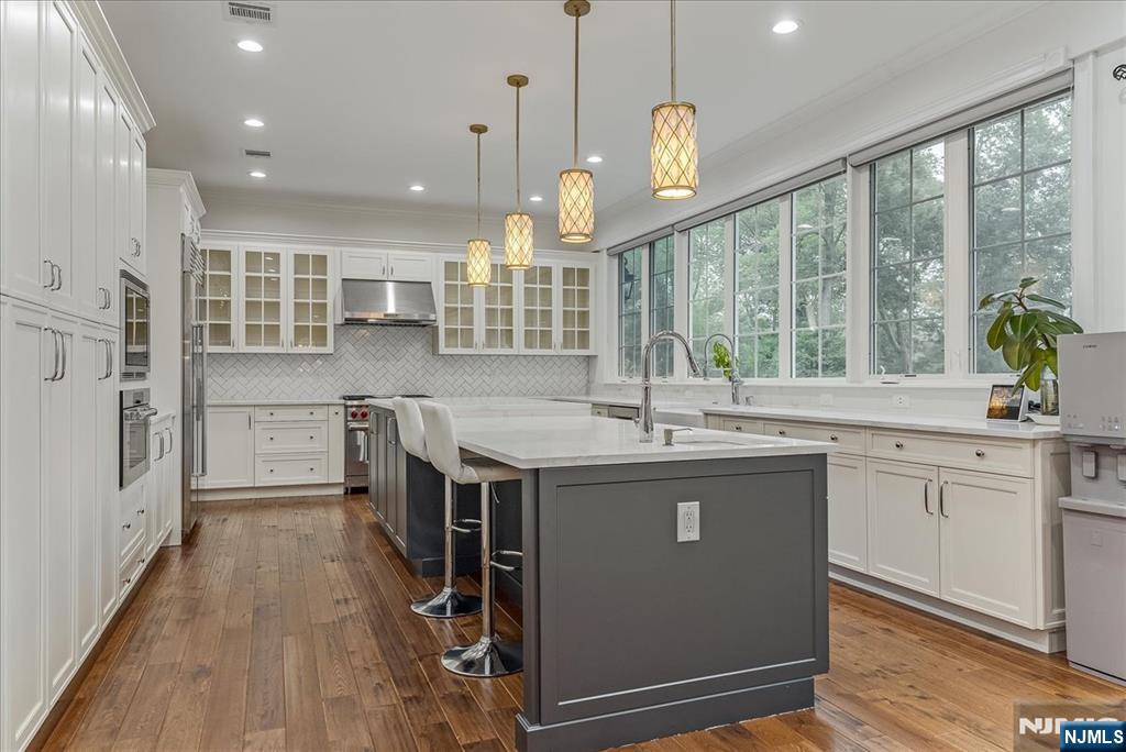 8 Oratam Road Upper Saddle River, NJ 07458 - Photo 13 of 34