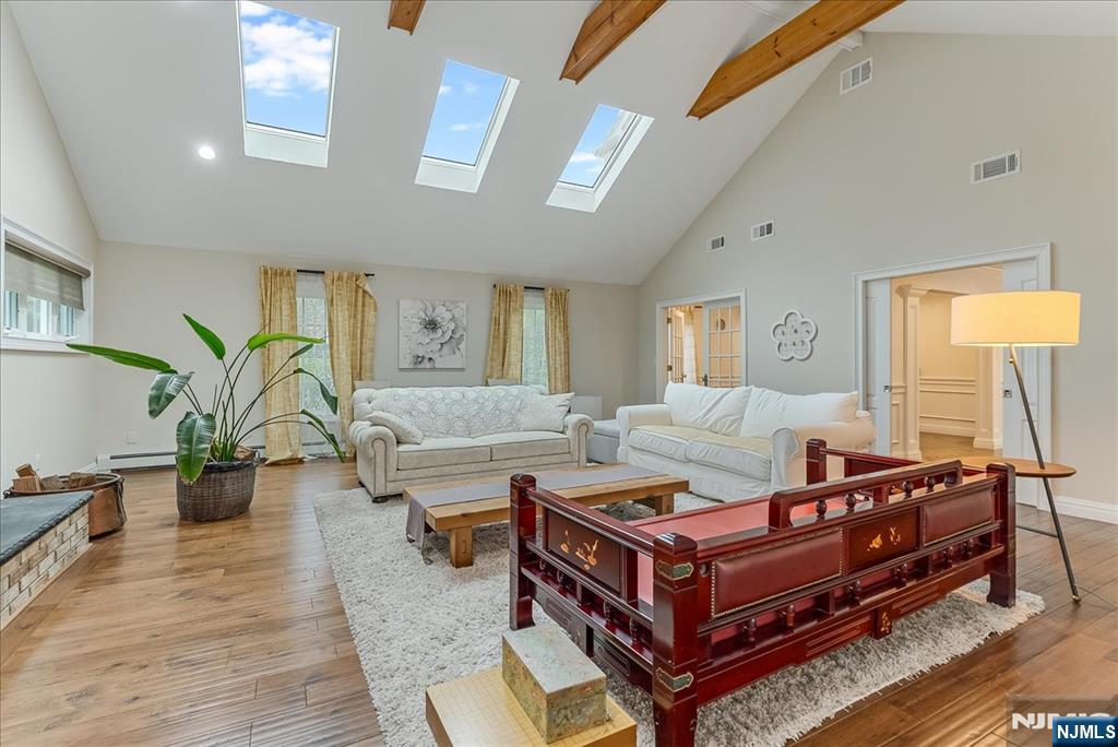 8 Oratam Road Upper Saddle River, NJ 07458 - Photo 9 of 34