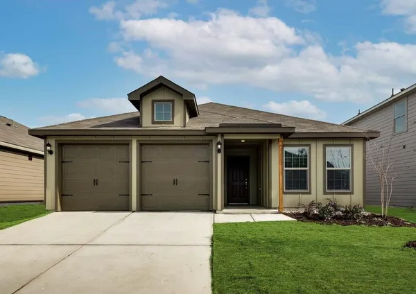 $1,895 | 8205 Buck Mountain Pass, Fort Worth, TX 76179