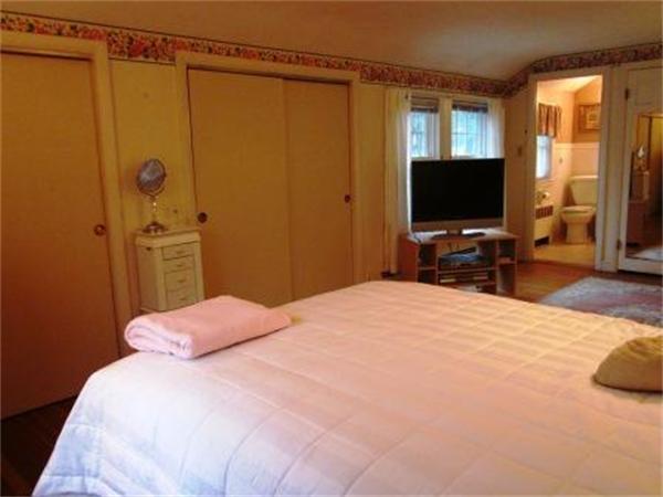 10 Carol Ann Road Lynnfield, MA 01940 - Photo 14 of 24 Gallery Image 14