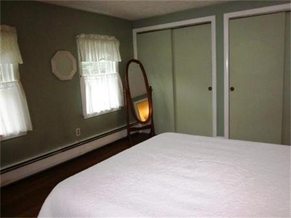 10 Carol Ann Road Lynnfield, MA 01940 - Photo 16 of 24 Gallery Image 16