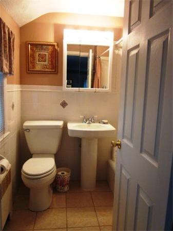 10 Carol Ann Road Lynnfield, MA 01940 - Photo 20 of 24 Gallery Image 20