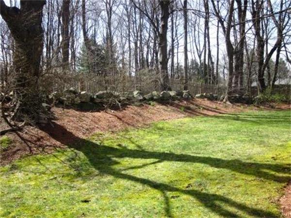 10 Carol Ann Road Lynnfield, MA 01940 - Photo 24 of 24 Gallery Image 24