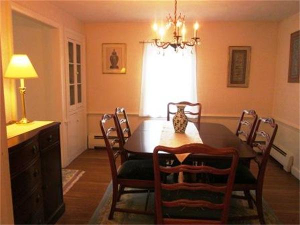 10 Carol Ann Road Lynnfield, MA 01940 - Photo 7 of 24 Gallery Image 7