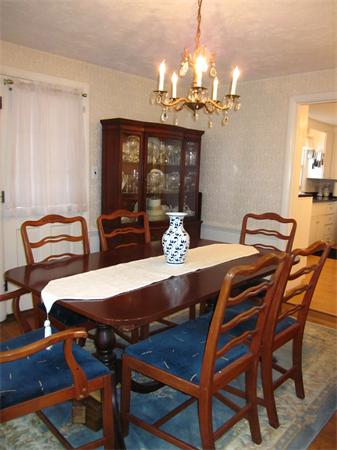 10 Carol Ann Road Lynnfield, MA 01940 - Photo 8 of 24 Gallery Image 8