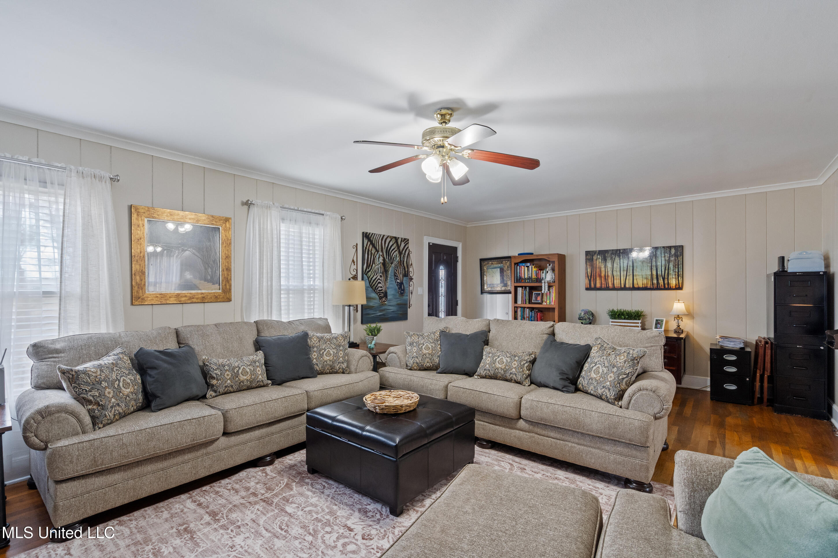 9142 Mineral Wells Road Olive Branch, MS 38654 - Photo 43 of 68 Family Room