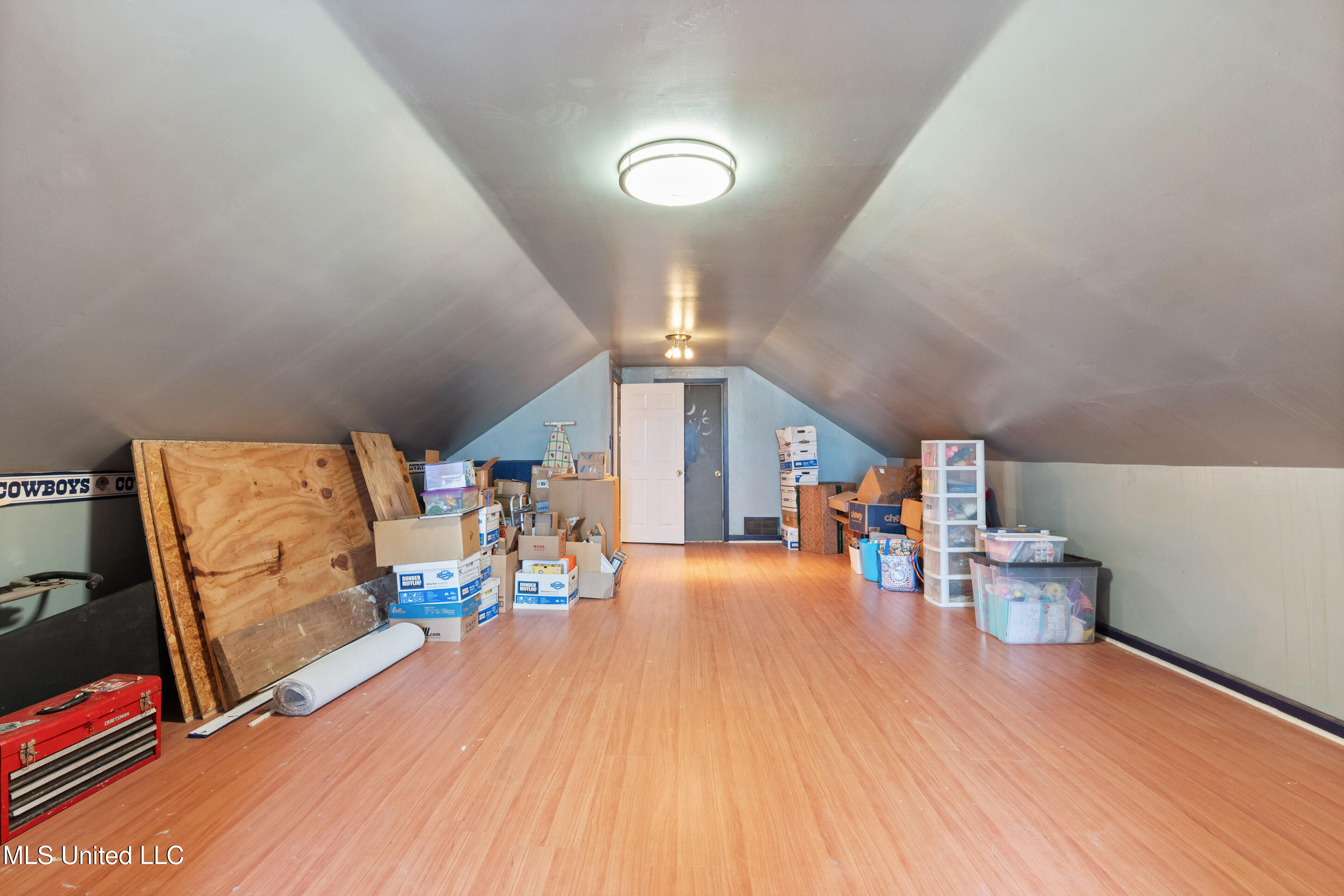 9142 Mineral Wells Road Olive Branch, MS 38654 - Photo 51 of 68 Bonus Room