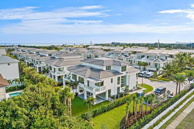 $3,150,000 | 423 Ocean One Lane, Juno Beach, FL 33408