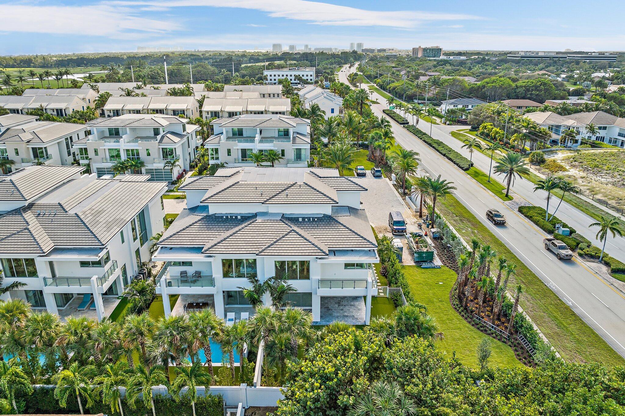 423 Ocean One Lane Juno Beach, FL 33408 - Photo 54 of 58 an aerial view of multiple house
