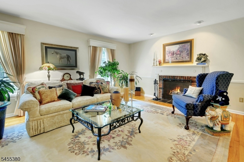 8 High Ridge Road Morris Plains, NJ 07950 - Photo 4 of 26 Gallery Image 4