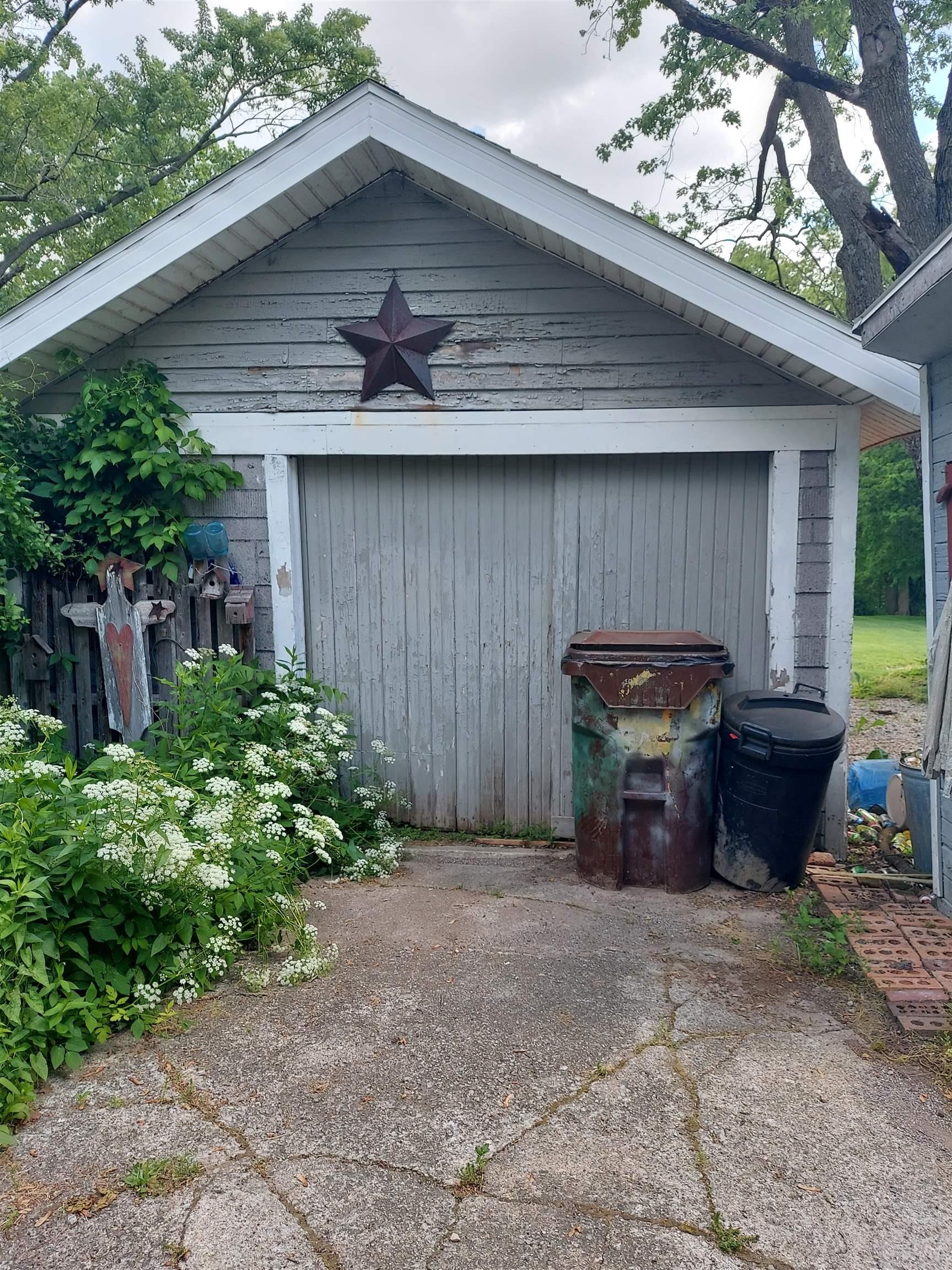 2253 North Us Highway Decatur, IN 46733 - Photo 2 of 26