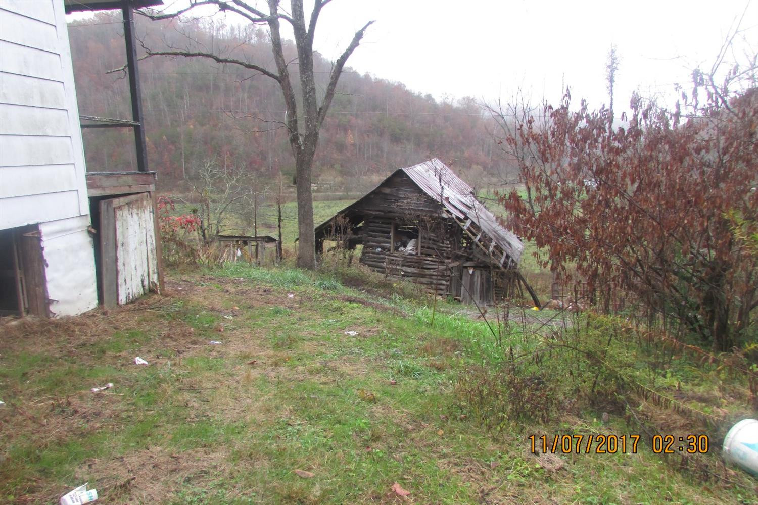 502 Shoreline Drive Road Walker, KY 40997 - Photo 6 of 27 Photo 6