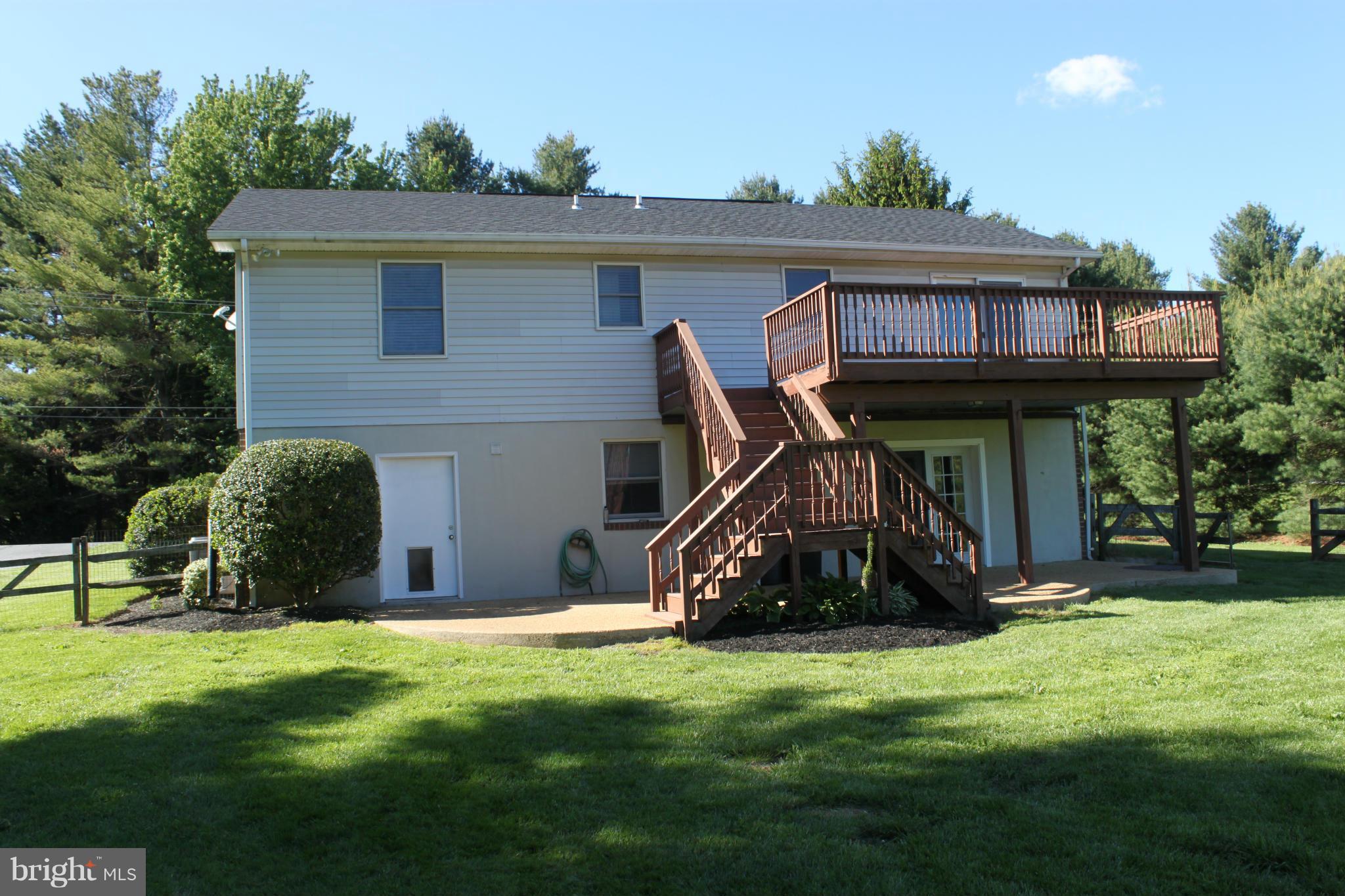 2923 Bird View Road Westminster, MD 21157 - Photo 17 of 18 Exterior (Rear)