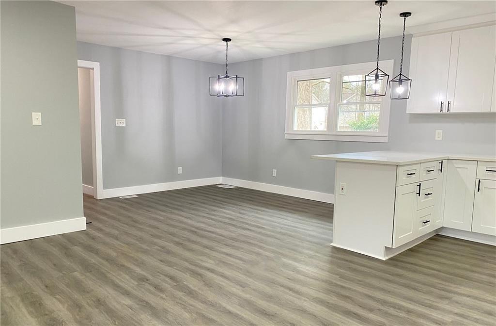 1539 Rockingway Drive Southwest Marietta, GA 30008 - Photo 8 of 41