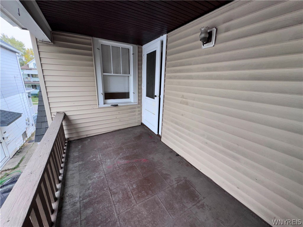 34 Sunset Street Buffalo, NY 14207 - Photo 12 of 12 Private Upper Porch