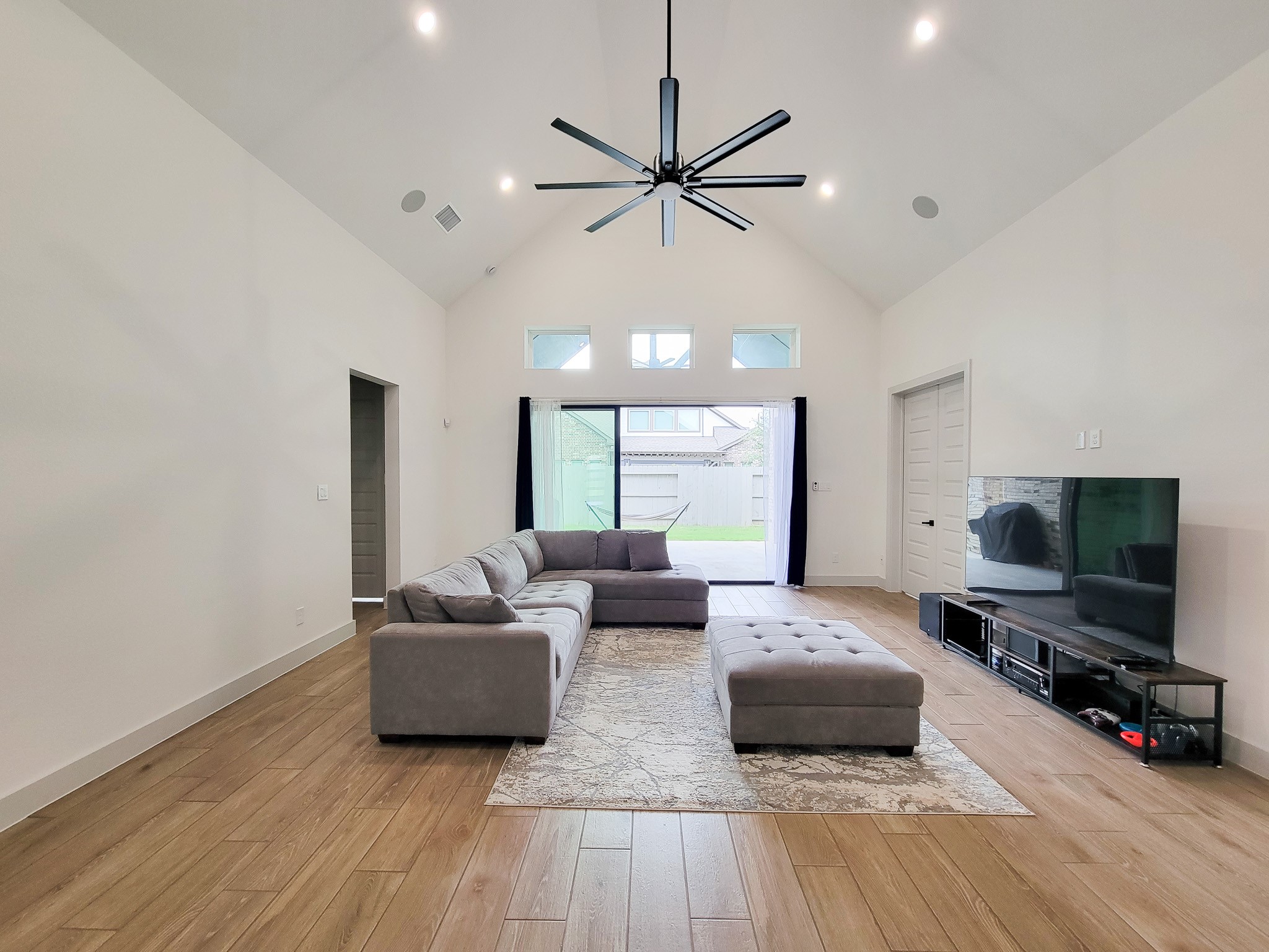 5023 Golden Peach Road Manvel, TX 77578 - Photo 5 of 50