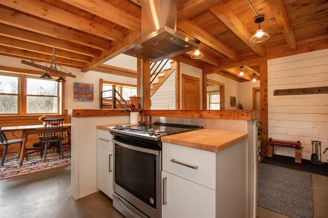 $399,000 | 543 Boyce Road, Williamstown, VT 05679