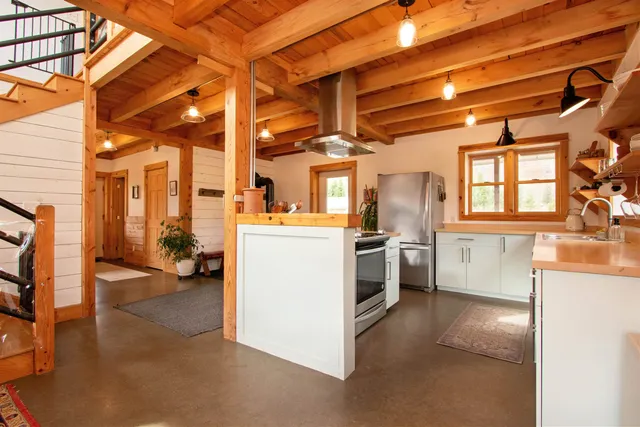 $399,000 | 543 Boyce Road, Williamstown, VT 05679