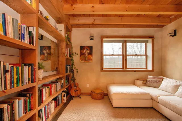 $399,000 | 543 Boyce Road, Williamstown, VT 05679