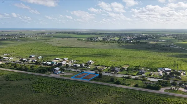 $42,000 | 217 Farm To Market Road 457, Sargent, TX 77414