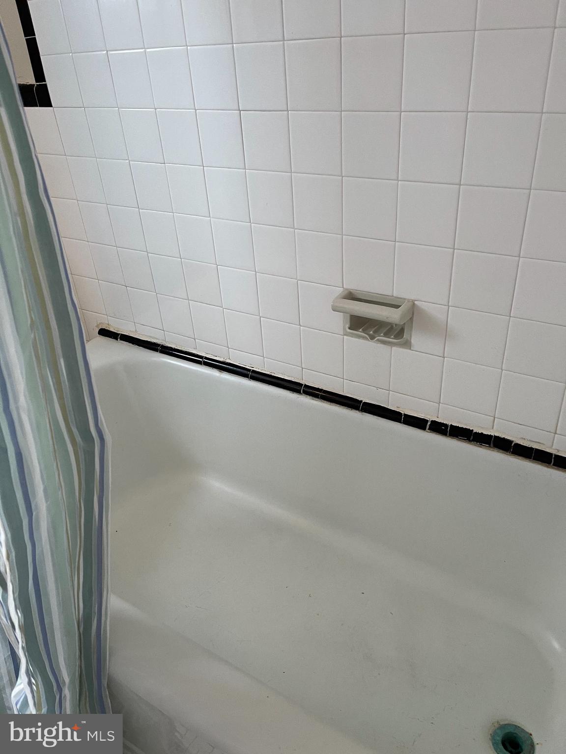 552 Wiltshire Road Upper Darby, PA 19082 - Photo 33 of 49