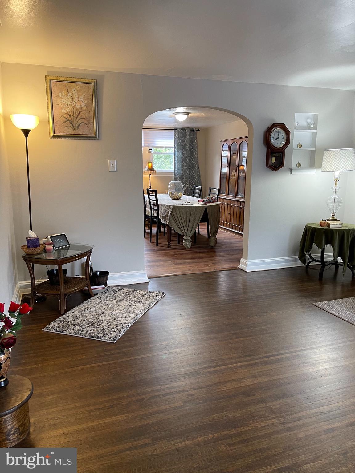 552 Wiltshire Road Upper Darby, PA 19082 - Photo 8 of 49