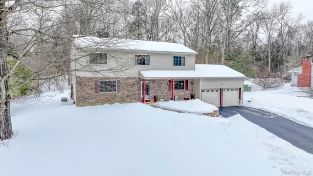 $637,000 | 12 Nob Hill, Poughkeepsie, NY 12603