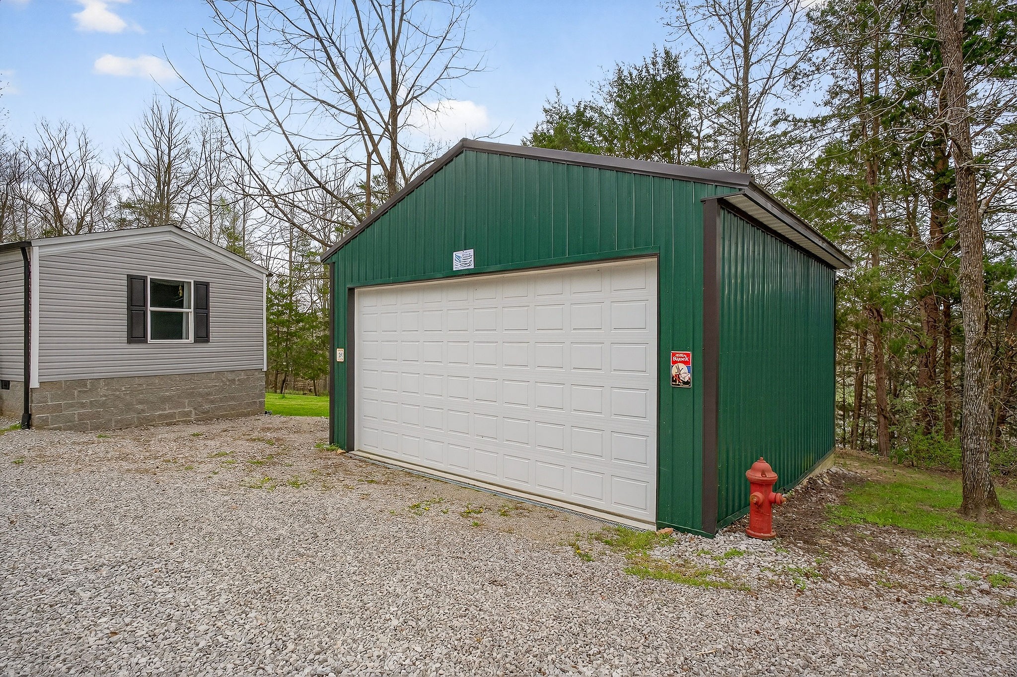 1237 Ridge Road Quebeck, TN 38579 - Photo 44 of 47 a backyard of a house