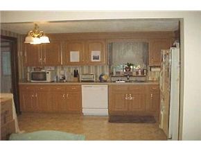 6 Cardiff Road Nashua, NH 03062 - Photo 3 of 6