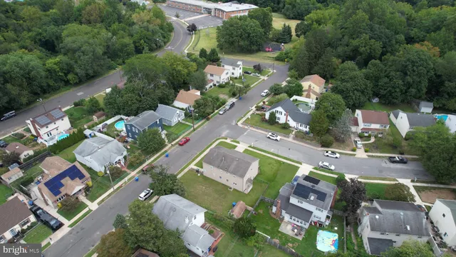 $499,900 | 93 Wellington Place, Burlington, NJ 08016