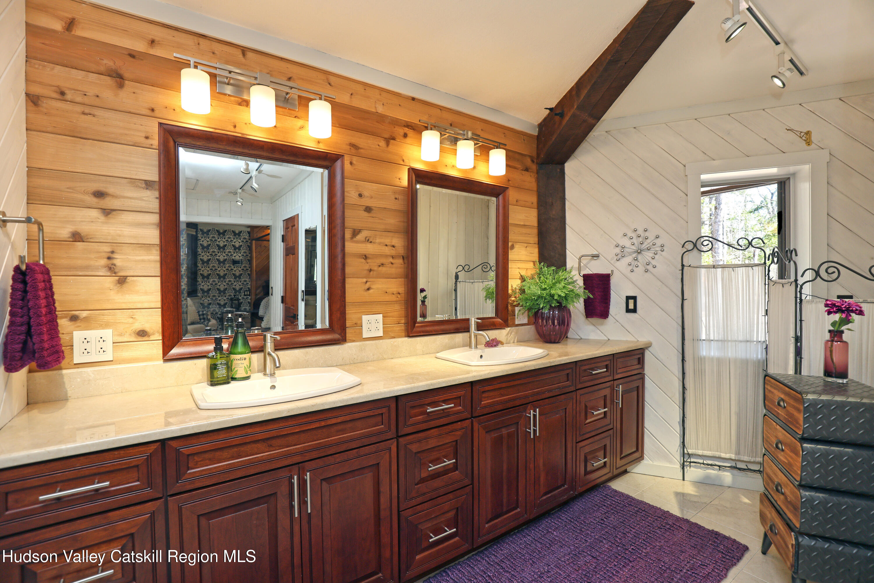 93 Phillips Road Saugerties, NY 12477 - Photo 28 of 58 IMG_8091