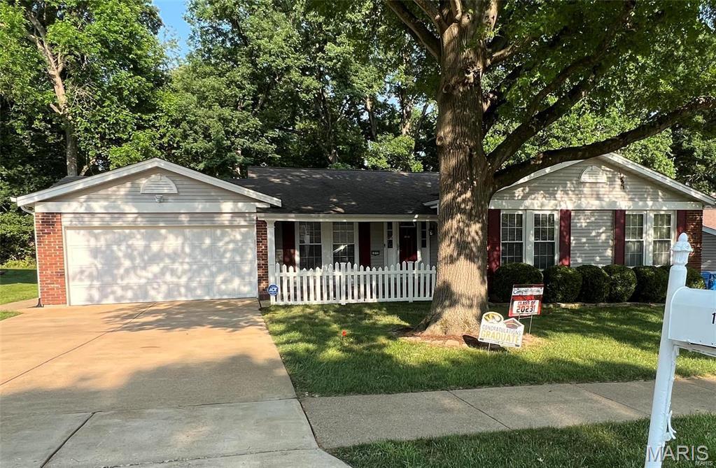 1272 Beaver Creek Road Chesterfield, MO 63017 - Photo 1 of 25