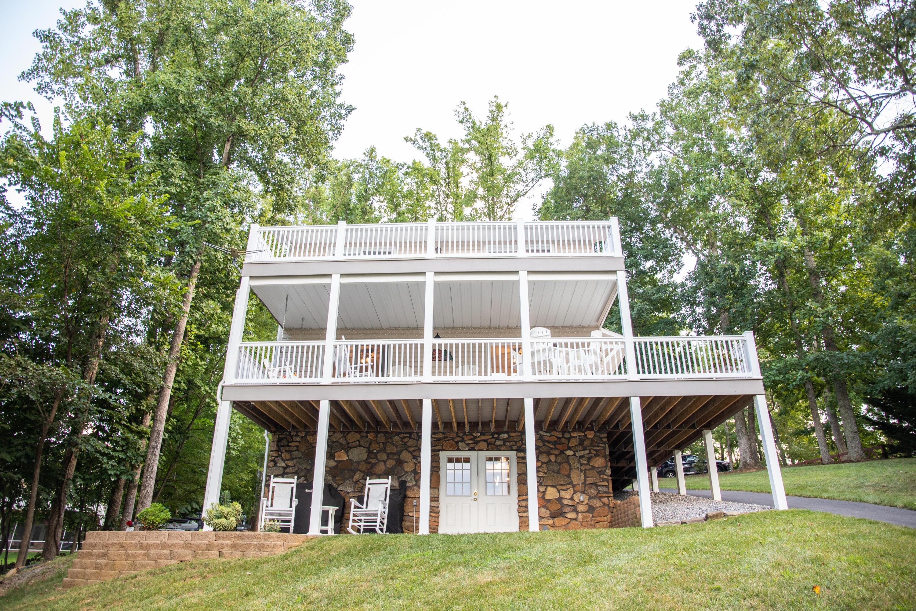 3379 Trading Post Road Huddleston, VA 24104 - Photo 61 of 74 IMG_3198