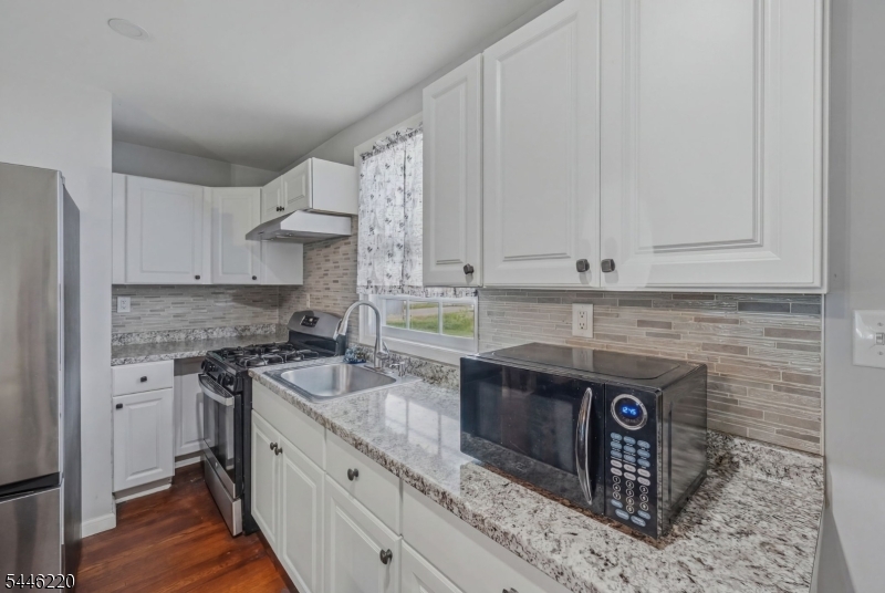 137 New Street, Unit 1 Paterson, NJ 07501 - Photo 5 of 19