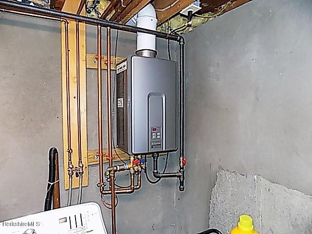 60 Ridgeway Avenue Pittsfield, MA 01201 - Photo 24 of 28 24 Water Heater