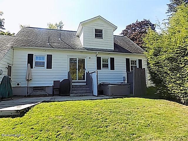 60 Ridgeway Avenue Pittsfield, MA 01201 - Photo 26 of 28 26 Back