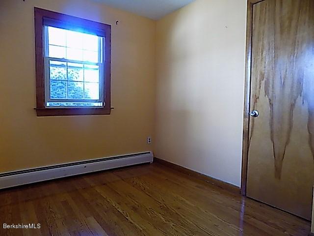 60 Ridgeway Avenue Pittsfield, MA 01201 - Photo 10 of 28 10 Bed 2a