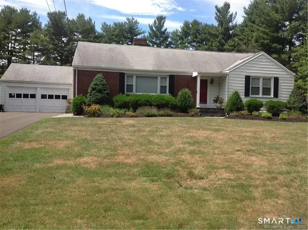 $3,500 | 23 Marlen Drive, North Haven, CT 06473