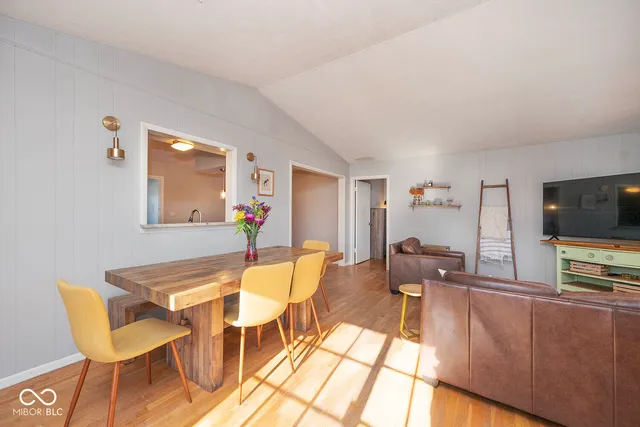 $340,000 | 9201 Warwick Road, Indianapolis, IN 46240