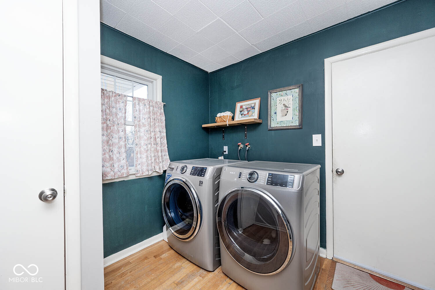 9201 Warwick Road Indianapolis, IN 46240 - Photo 23 of 35