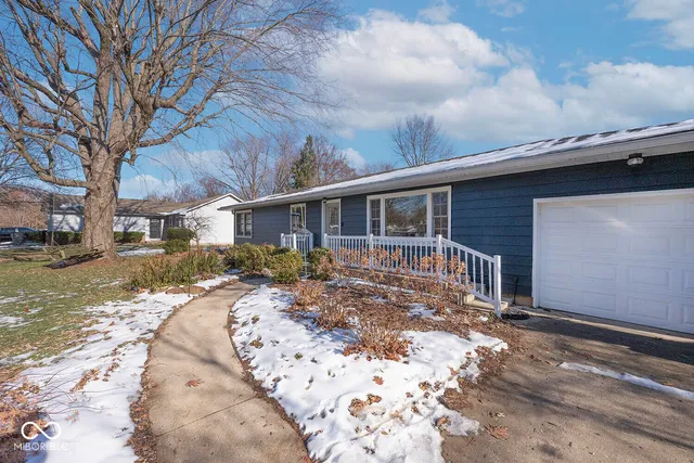 $340,000 | 9201 Warwick Road, Indianapolis, IN 46240
