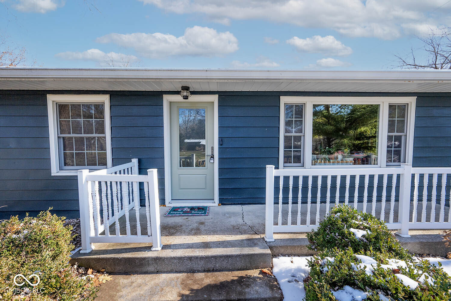 9201 Warwick Road Indianapolis, IN 46240 - Photo 4 of 35