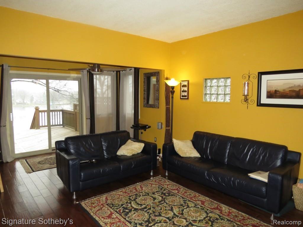 9613 Norman Road Clarkston, MI 48348 - Photo 13 of 32 IMG_4418.jpg