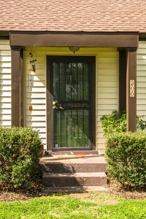 300 Kent Road Nashville, TN 37214 - Photo 6 of 28