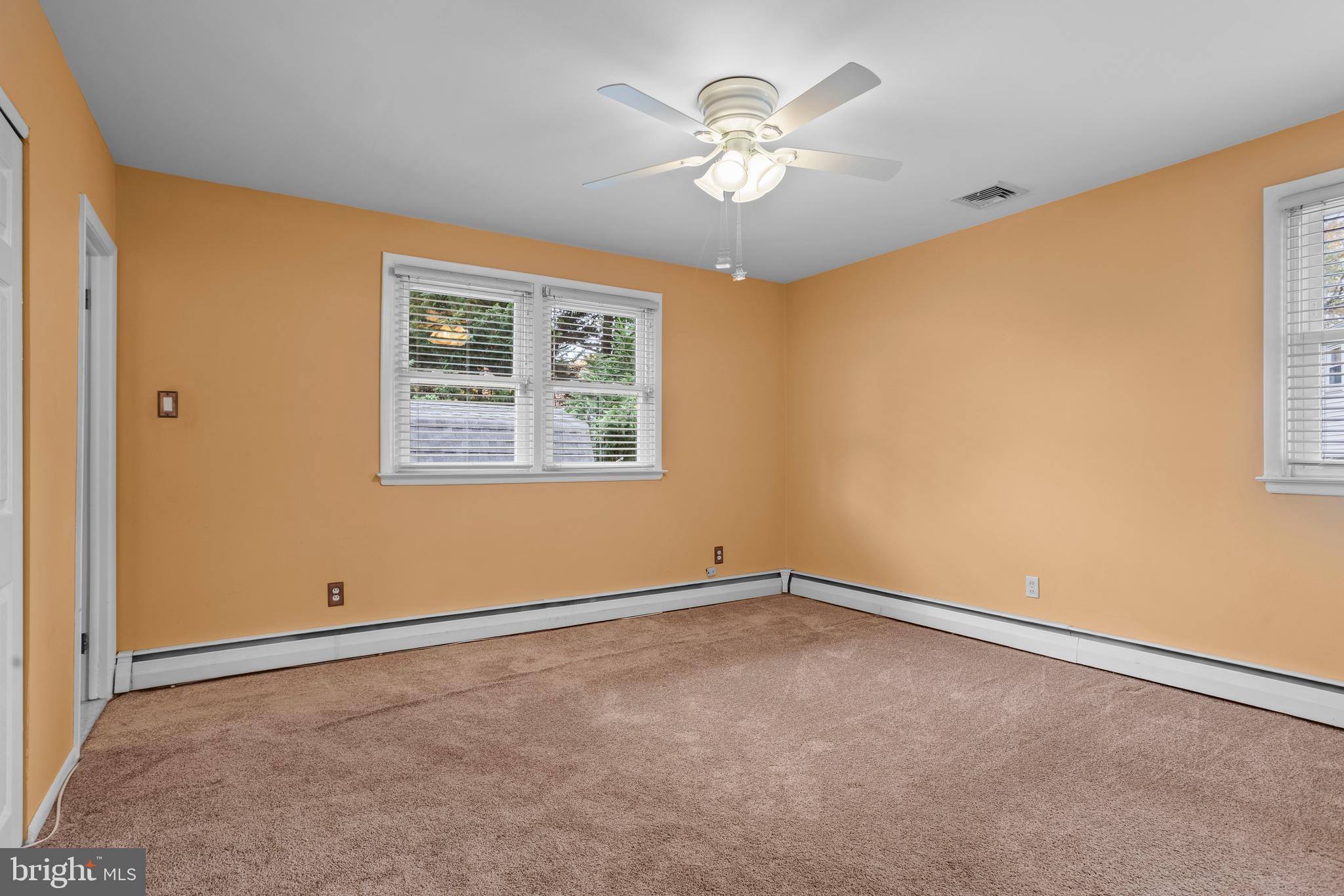 504 Minshall Road Springfield, PA 19064 - Photo 16 of 39 a view of an empty room with a window