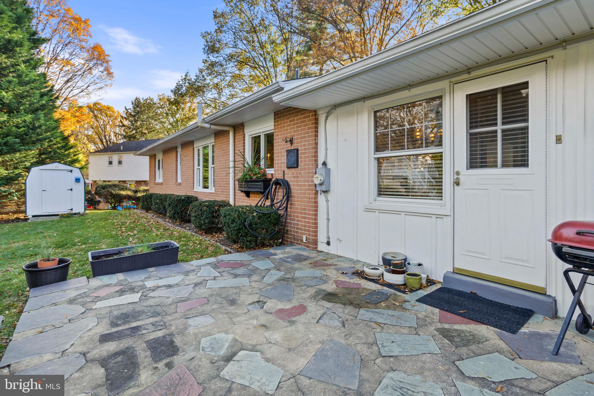 504 Minshall Road Springfield, PA 19064 - Photo 37 of 39 a view of a house with backyard and garden