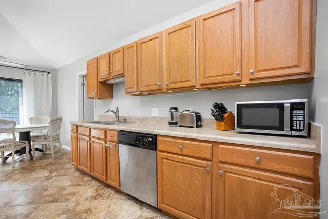 $344,900 | 2240 Prytania Circle, Navarre, FL 32566