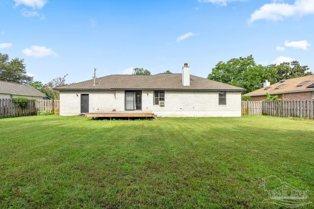 $344,900 | 2240 Prytania Circle, Navarre, FL 32566